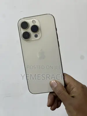 Photo - New Apple iPhone 14 Pro 256 GB Silver