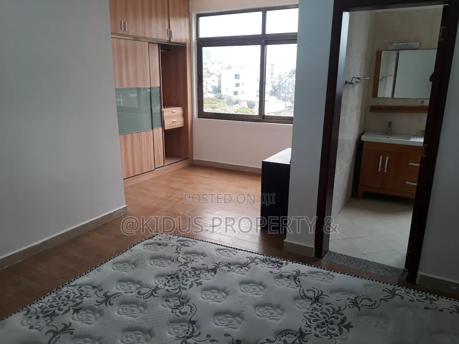 Furnished 3bdrm Apartment in Abo Square, Nifas Silk-Lafto for rent
