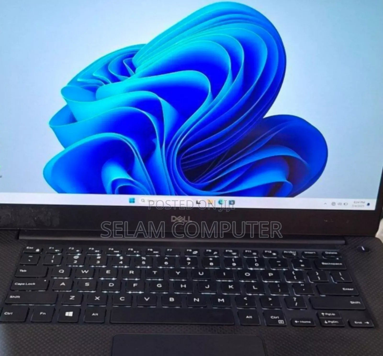 New Laptop Dell Precision 15 3520 16GB Intel Core I7 SSD 512GB