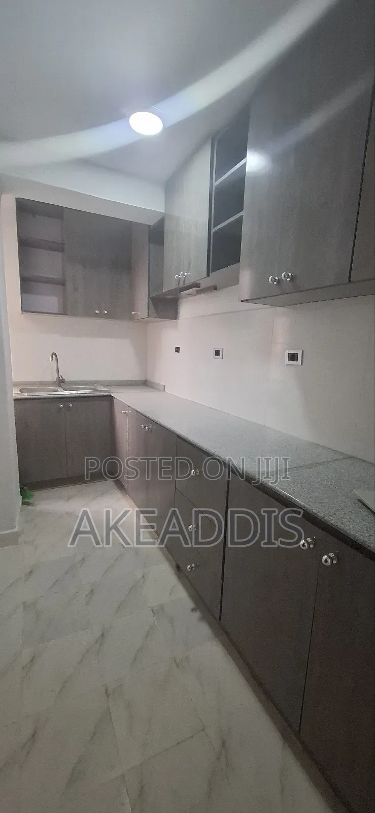 Furnished 2bdrm Condo in Bole Ayat for sale