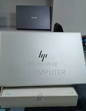 New Laptop HP EliteBook 840 G8 16GB Intel Core I7 SSD 512GB