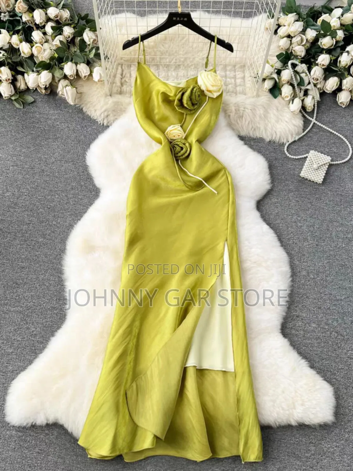 ማራኪ ሙሉ ቀሚሶች