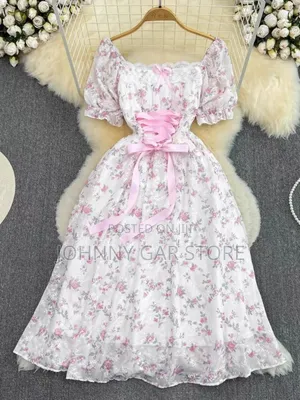 ማራኪ ሙሉ ቀሚሶች