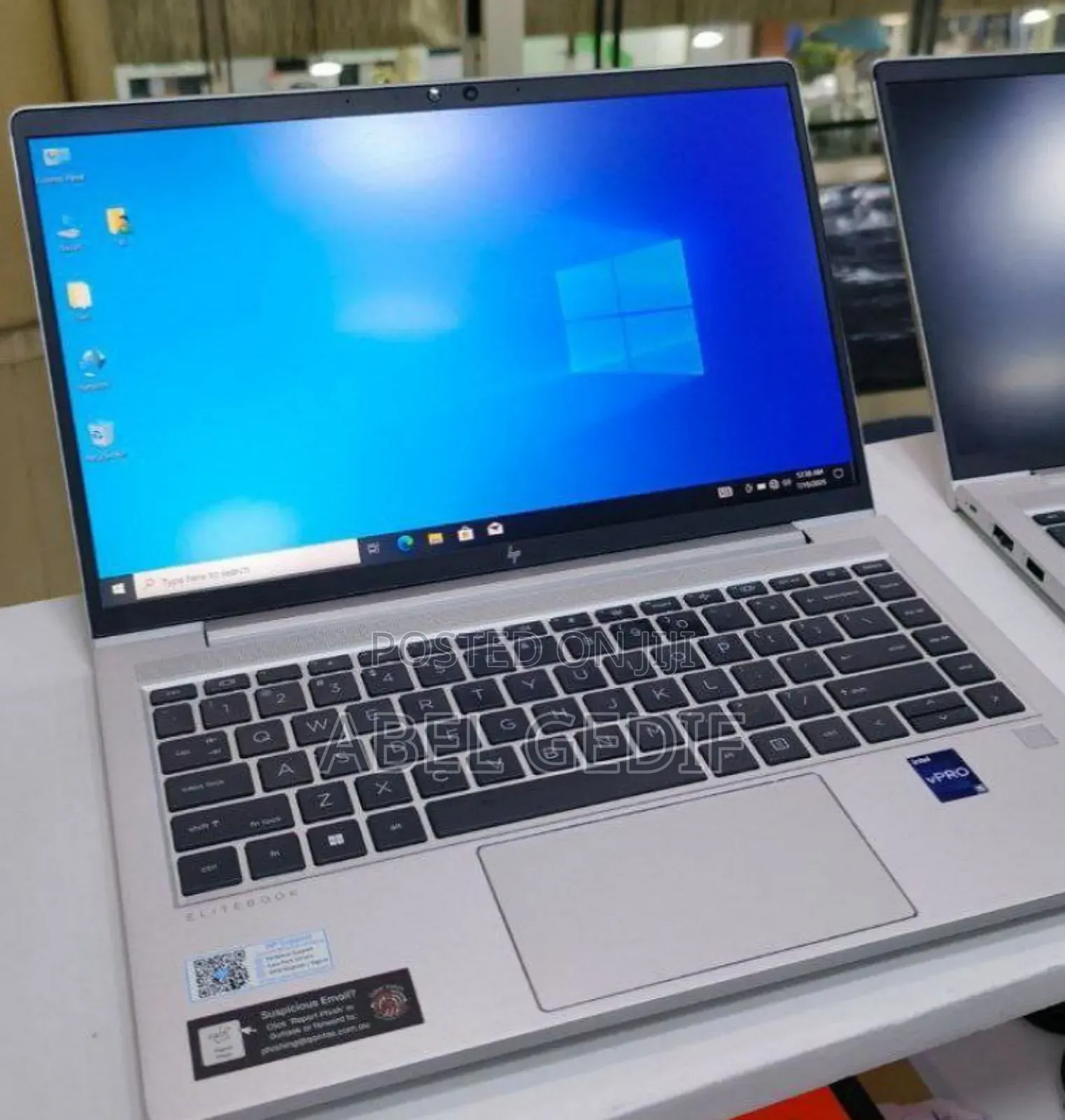 New Laptop HP 16GB Intel Core I5 SSD 256GB