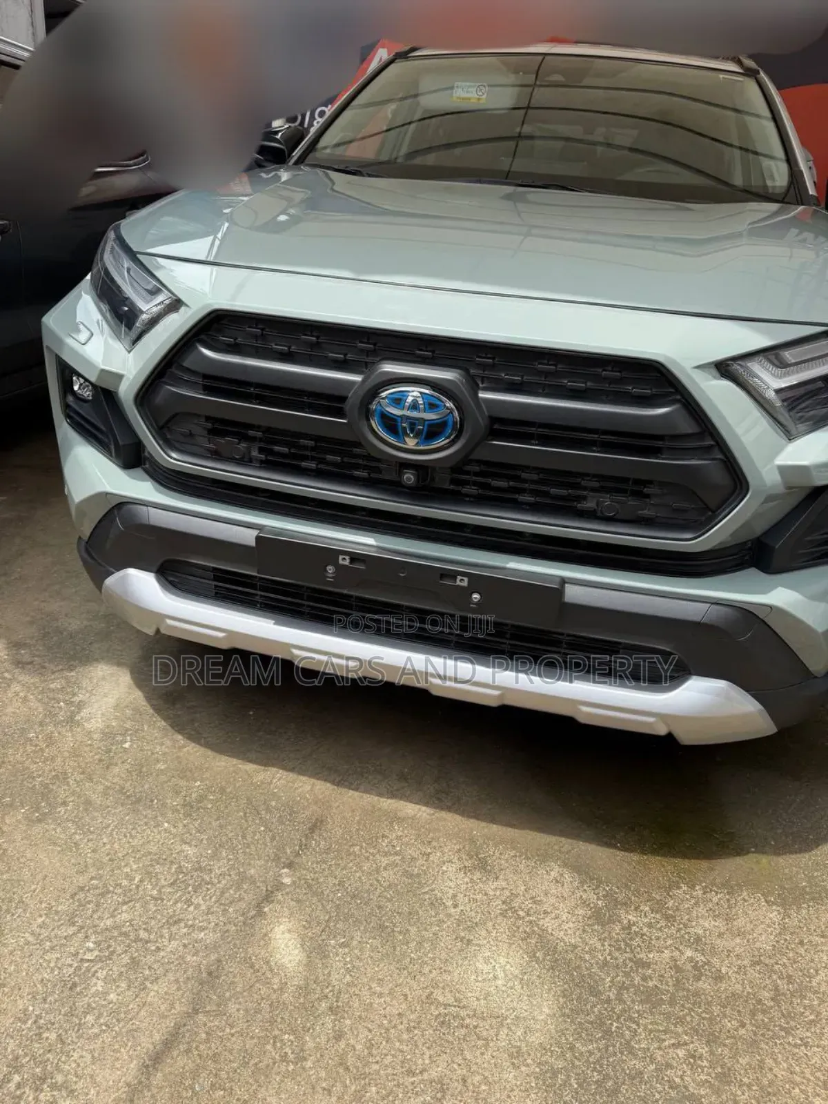 Toyota RAV4 LE AWD 2024 Beige