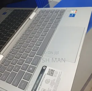 New Laptop HP Envy X360 8GB Intel Core I5 SSD 512GB