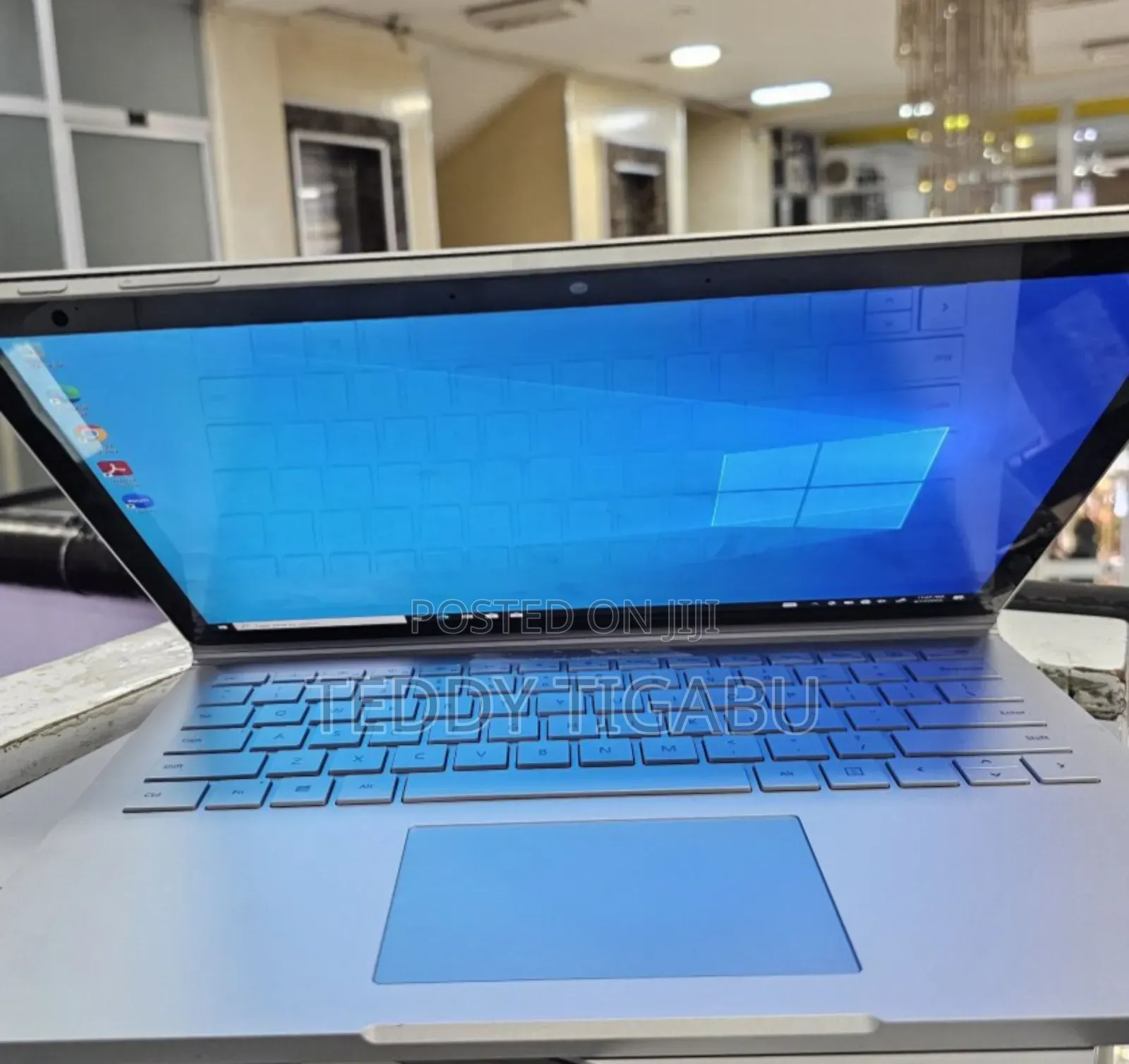 New Laptop Microsoft Surface Book 3 16GB Intel Core I7 SSD 256GB