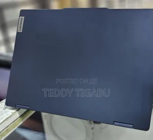 New Laptop Lenovo 16GB AMD Ryzen 7 SSD 1T