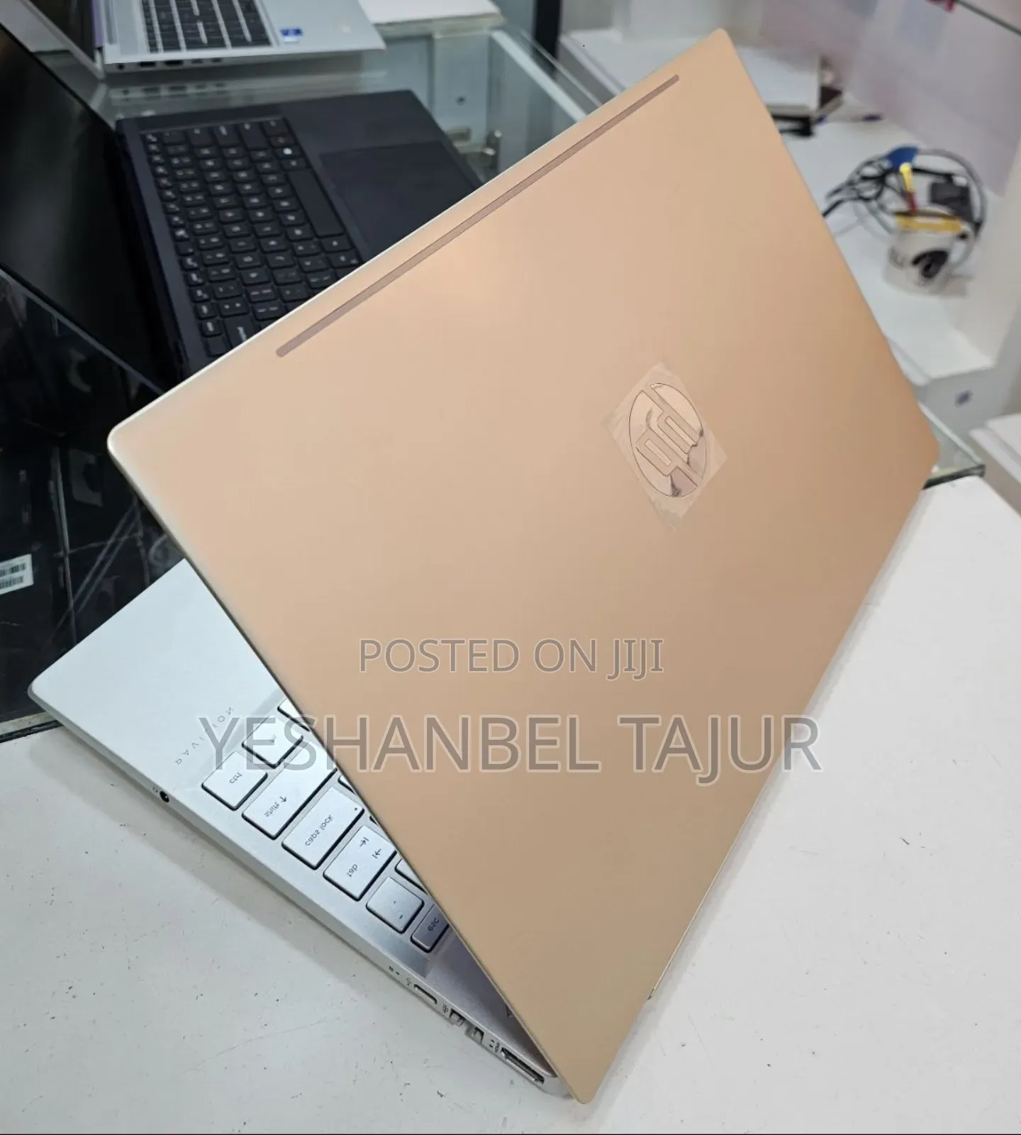 New Laptop HP Pavilion 15 8GB Intel Core I7 SSD 512GB