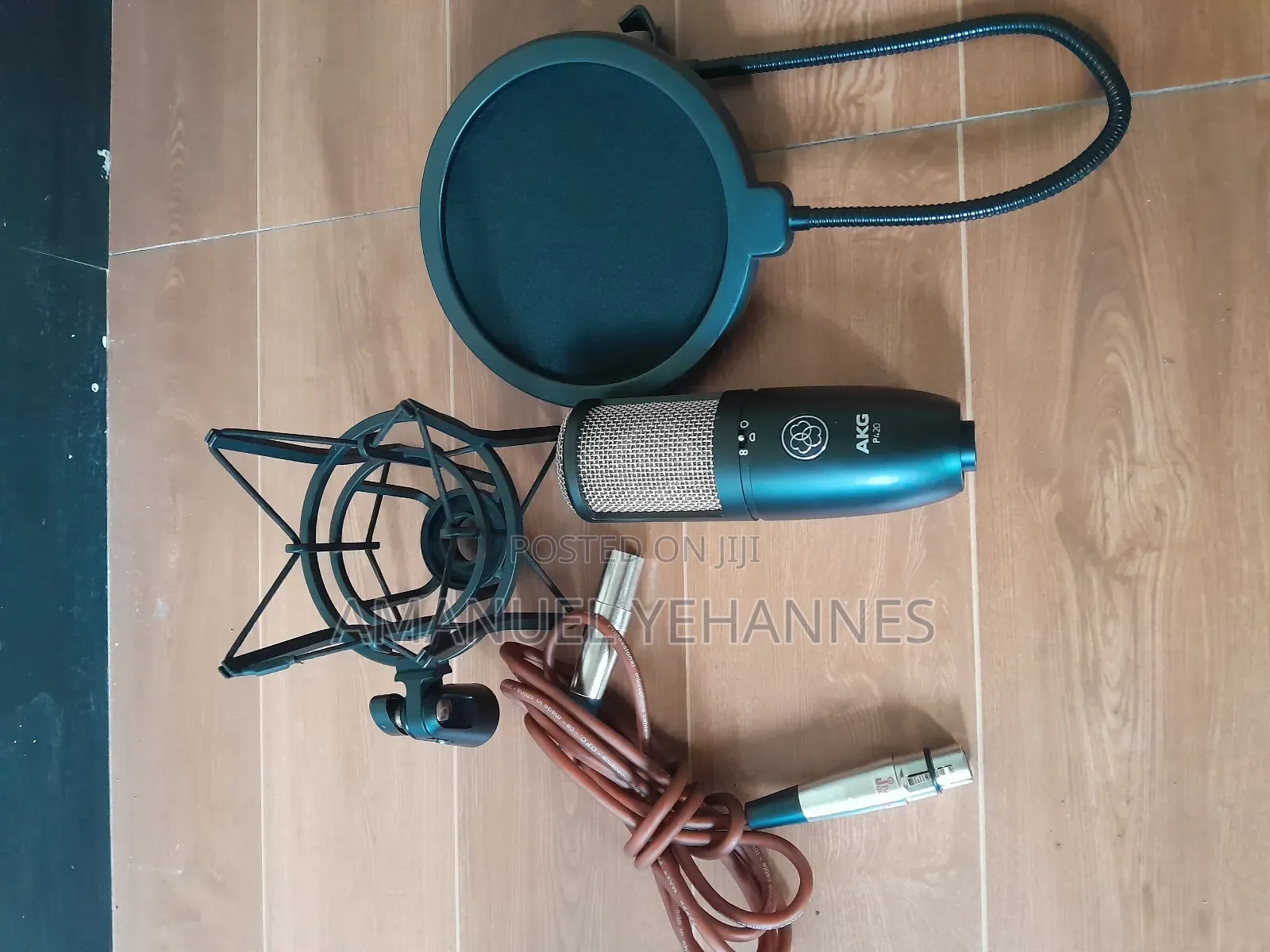 Akg P420 Studio Microphone