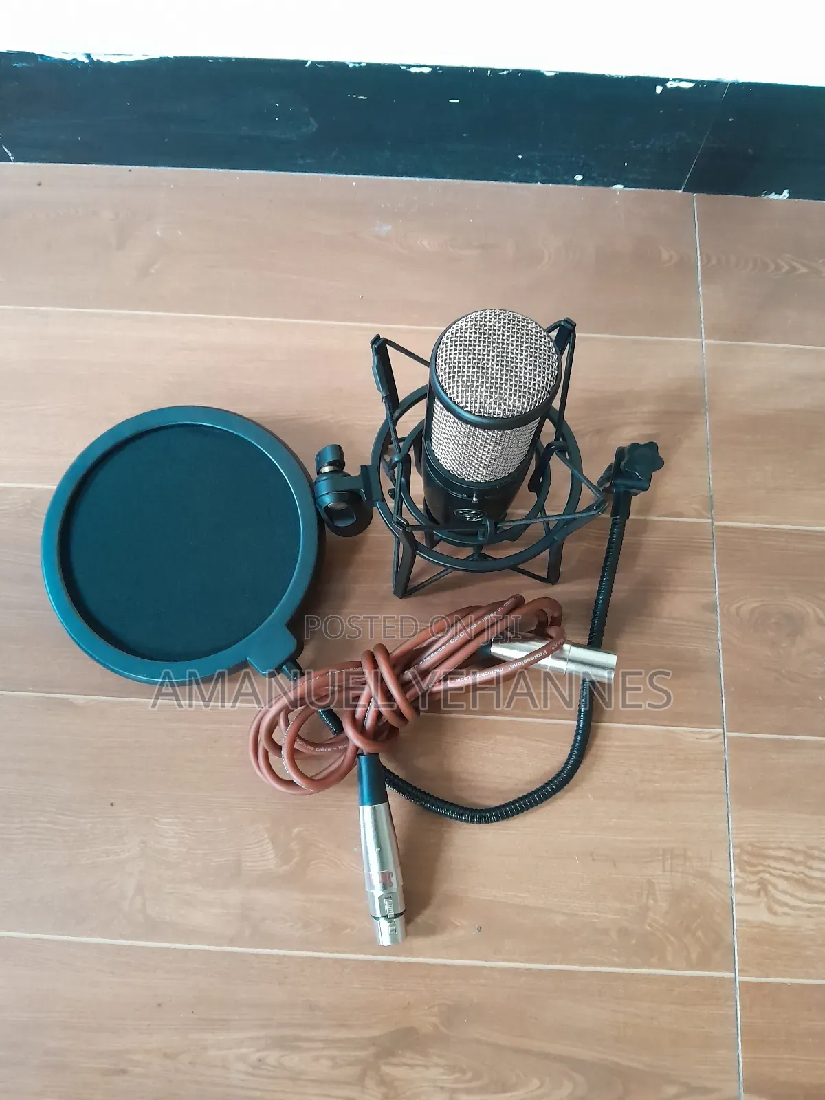 Akg P420 Studio Microphone