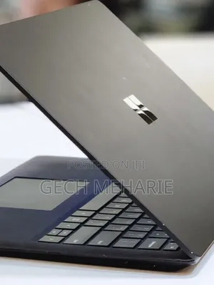 Photo - New Laptop Microsoft Surface 16GB Intel Core I7 SSD 512GB