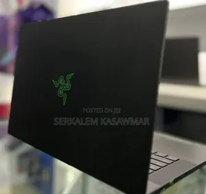 Photo - New Laptop Razer Blade 16GB AMD Ryzen 9 SSD 1T