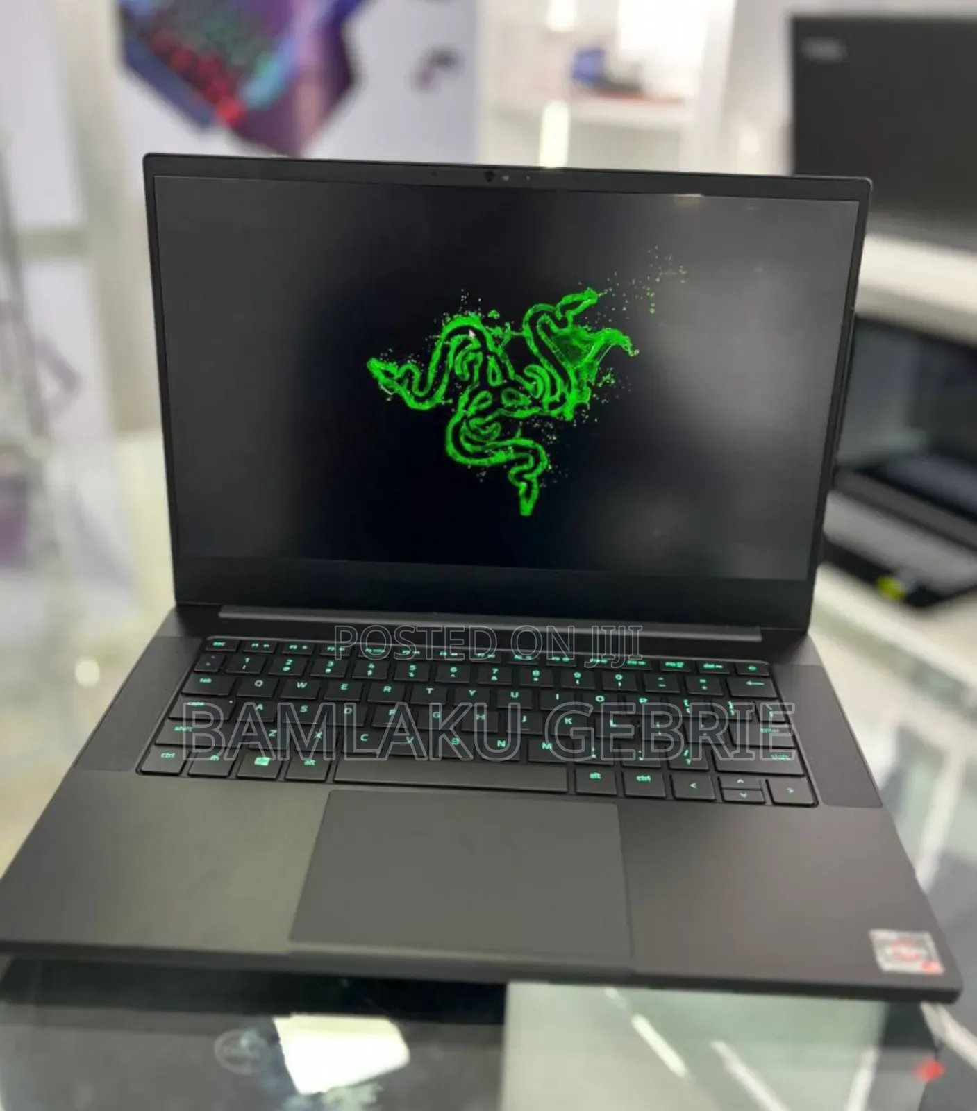 New Laptop Razer Blade 16GB AMD Ryzen 9 SSD 1T