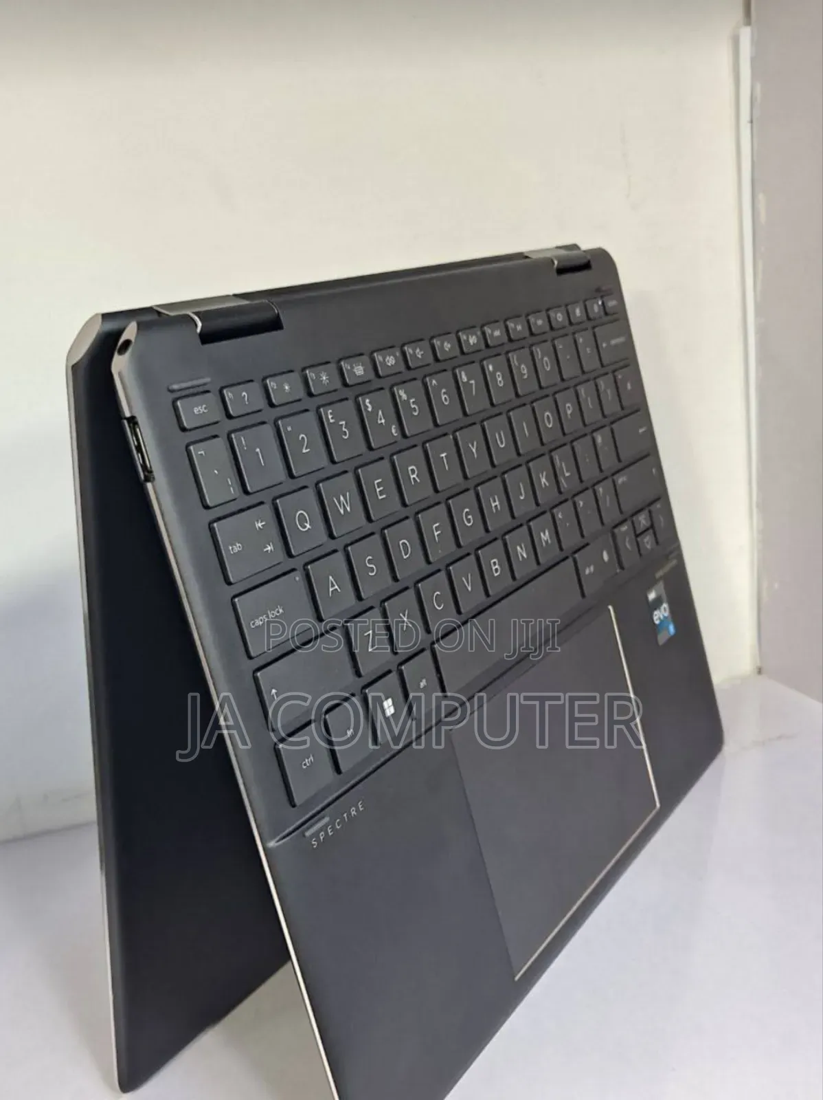 New Laptop HP Spectre 16GB Intel Core I7 SSD 1T