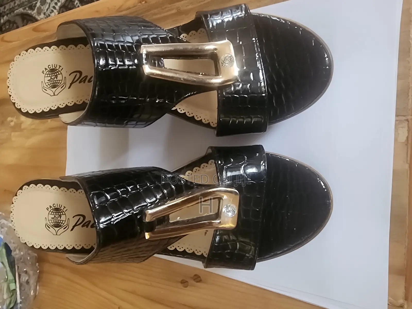 Stylish Women Dress Shoe