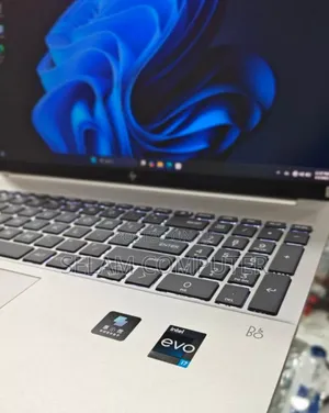 New Laptop HP Pavilion 14 16GB Intel Core I7 SSD 1T