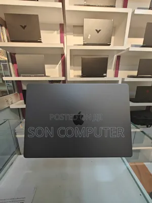 Photo - New Laptop Apple MacBook Pro M1 16GB Apple M1 Pro SSD 1T