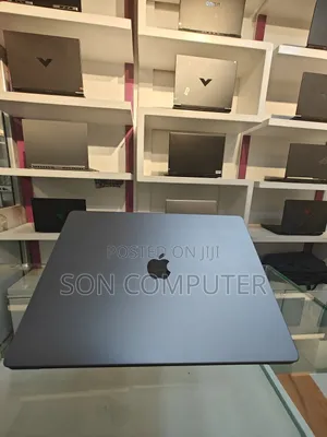 New Laptop Apple MacBook Pro M1 16GB Apple M1 Pro SSD 1T