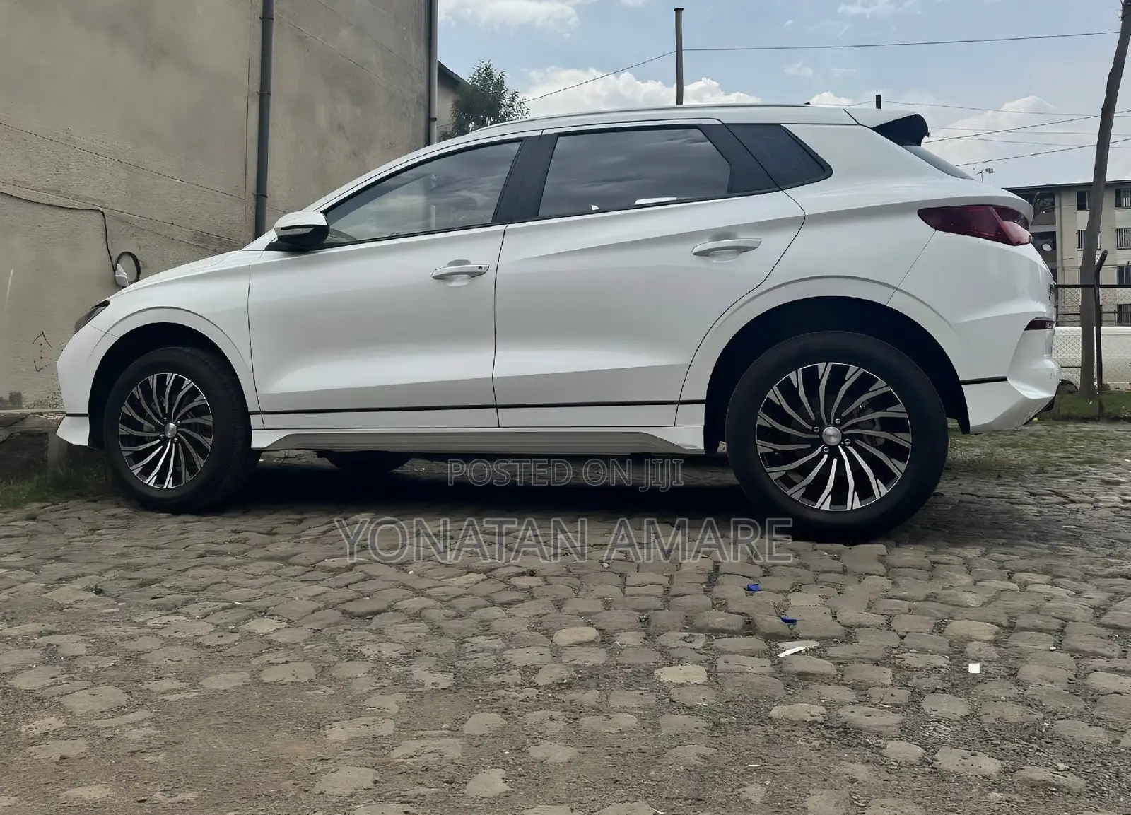 BYD E2 43 kWh 94 hp FWD 2024 White