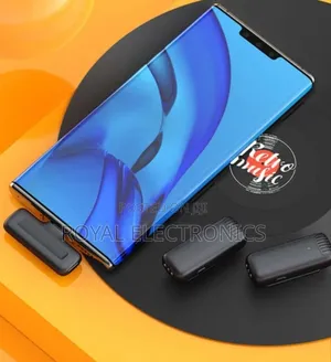 Photo - Wireless Lavalier Microphone With Charger Case Portable