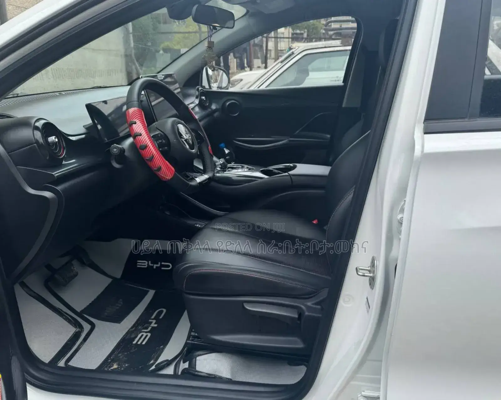 BYD E2 43 kWh 94 hp FWD 2024 Ivory