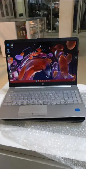 Photo - New Laptop HP Stream Notebook 8GB Intel Core I5 SSD 512GB