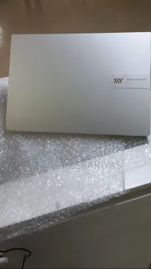 New Laptop Asus VivoBook 15 X505BA 16GB Intel Core I5 SSD 512GB