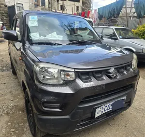 Photo - Suzuki S-Presso 2021 Gray