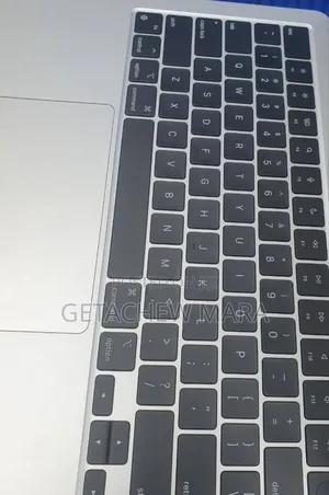 New Laptop Apple MacBook Pro M1 16GB Intel Core I7 SSD 512GB