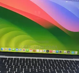 New Laptop Apple MacBook Pro M1 16GB Intel Core I7 SSD 512GB