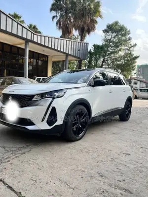 Peugeot 5008 2022 Ivory