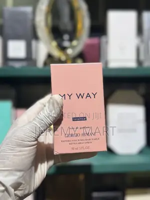 Photo - Giorgio Armani Intense Perfume for Her