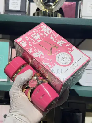 Photo - Lattafa Yara Candy Ladies Perfume