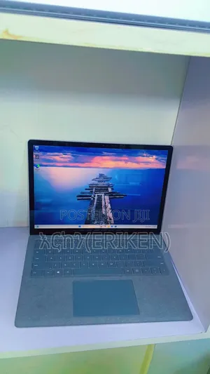 New Laptop Microsoft Surface Laptop 4 16GB Intel Core i7 SSD 512GB