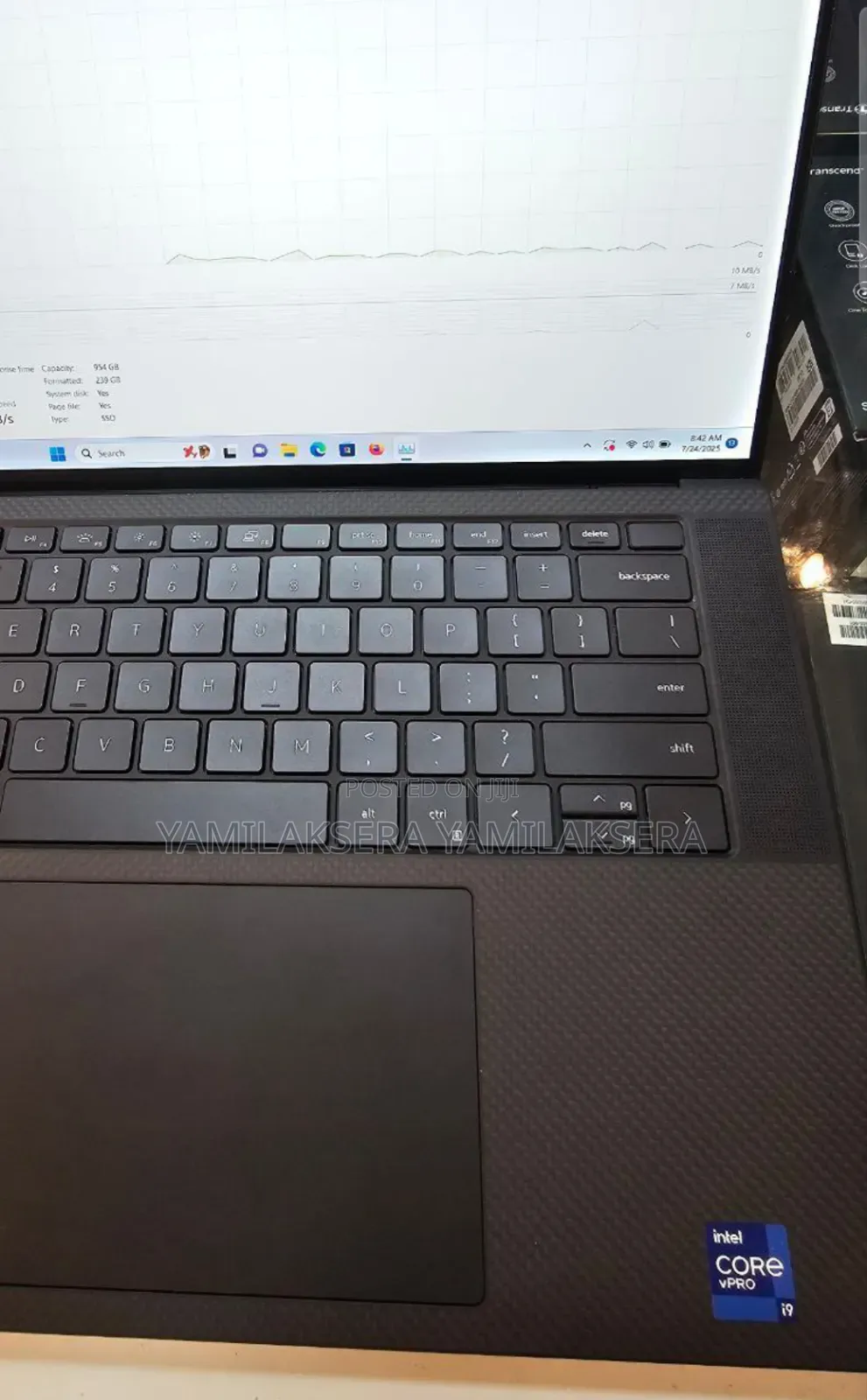 New Laptop Dell Inspiron 15 7586 32GB Intel Core I9 SSD 1T