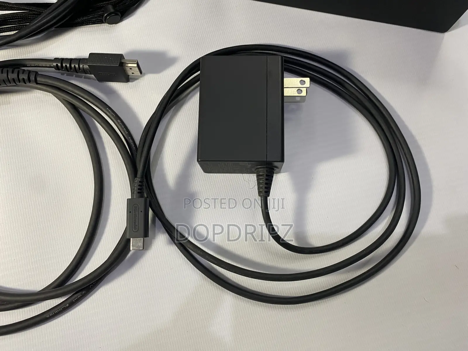 Nintendo Switch 1 | Full Accessory | >100 Games