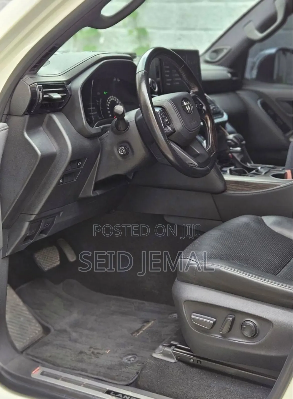 Toyota Land Cruiser 2022 Off white