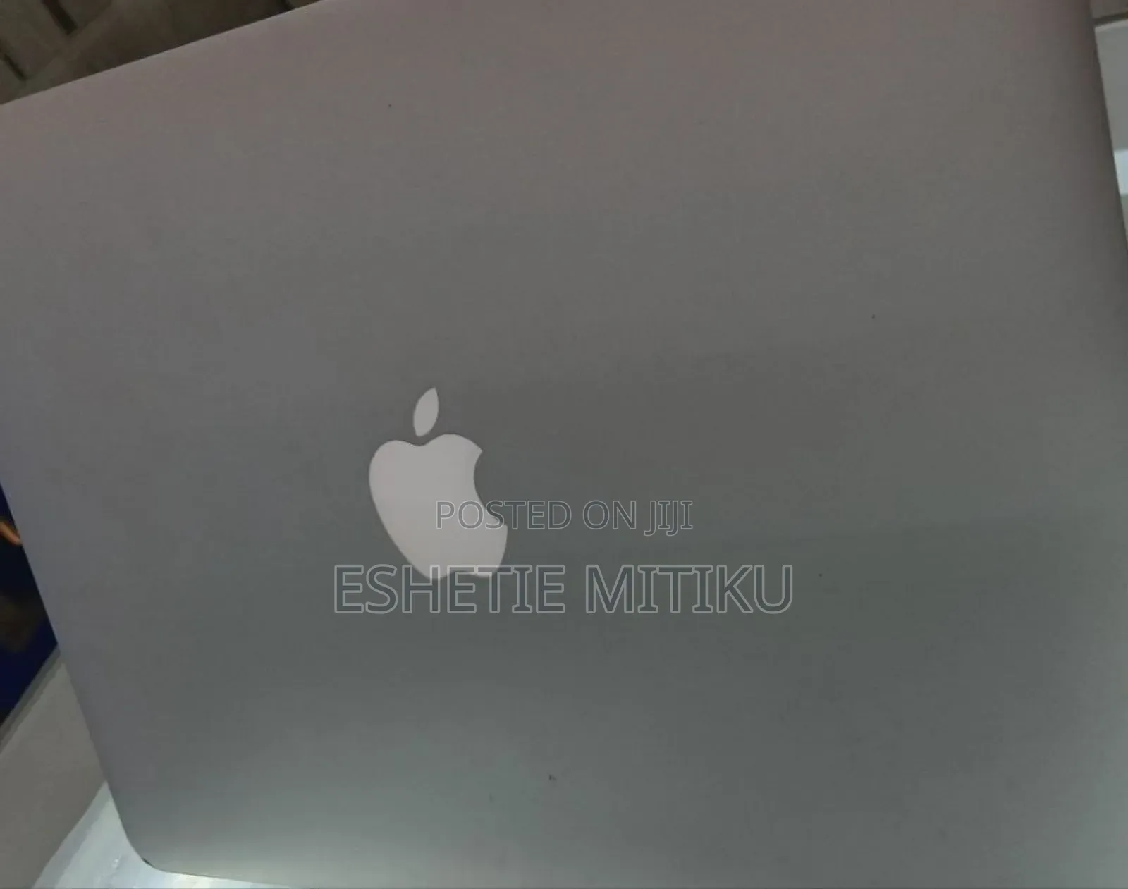 New Laptop Apple MacBook Air 2015 8GB Intel Core I7 SSD 512GB