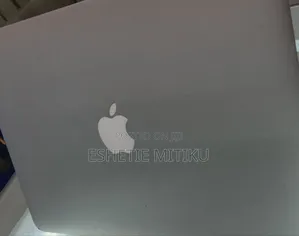 New Laptop Apple MacBook Air 2015 8GB Intel Core I7 SSD 512GB