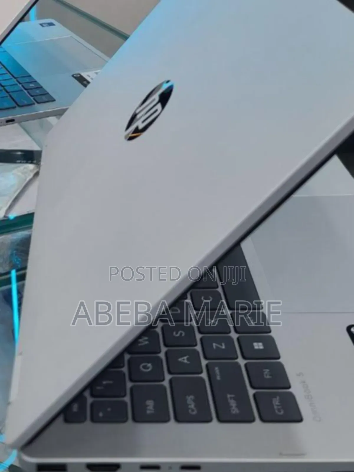 New Laptop HP OmniBook 5 14" 8GB Intel Core Ultra 5 SSD 512GB