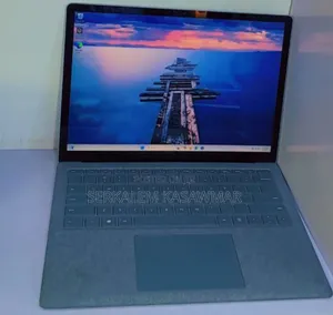 New Laptop Microsoft Surface 16GB Intel Core I7 SSD 512GB