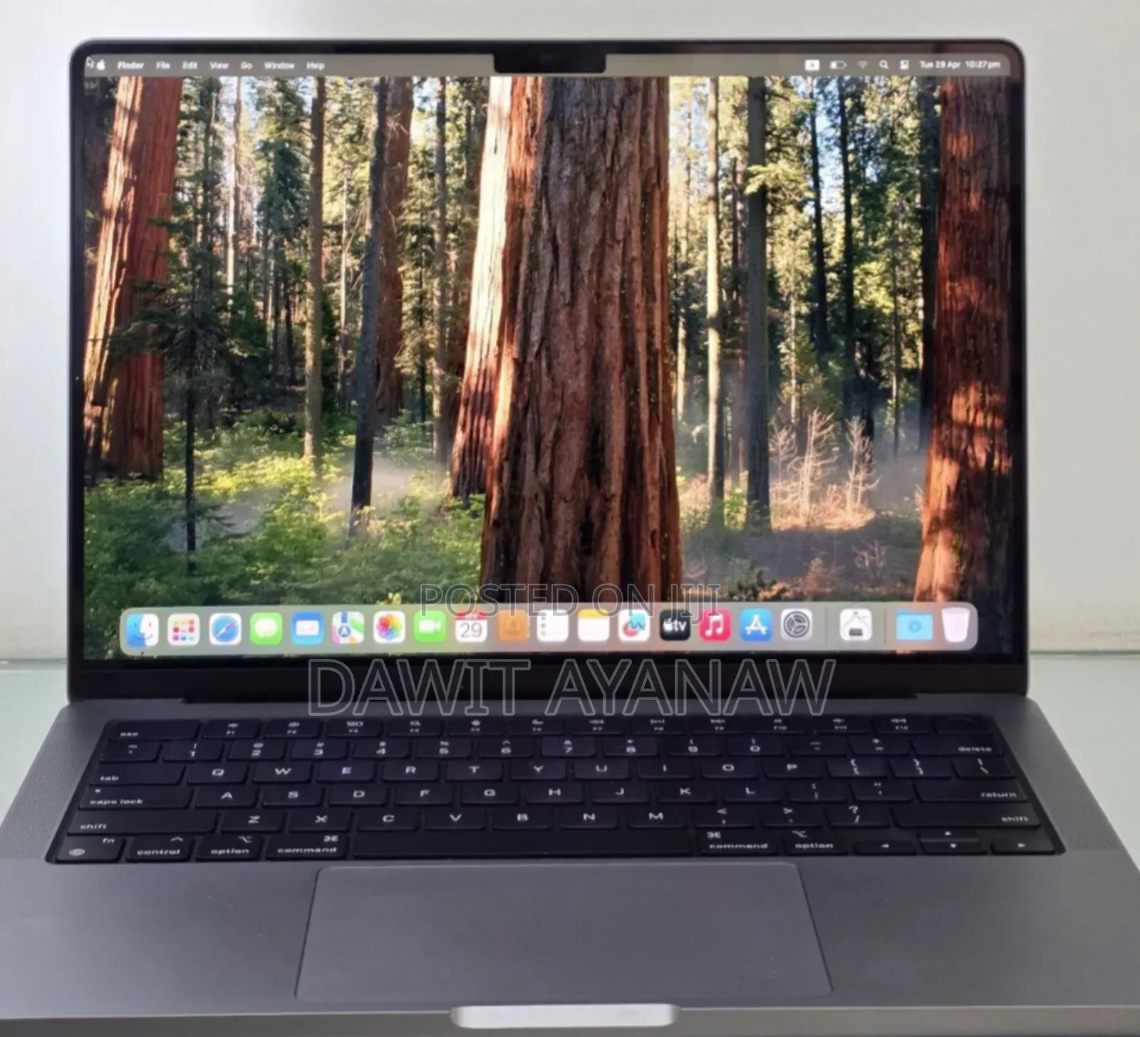 New Laptop Apple MacBook Pro 2023 M3 14-Inch 8GB Apple M3 SSD 512GB