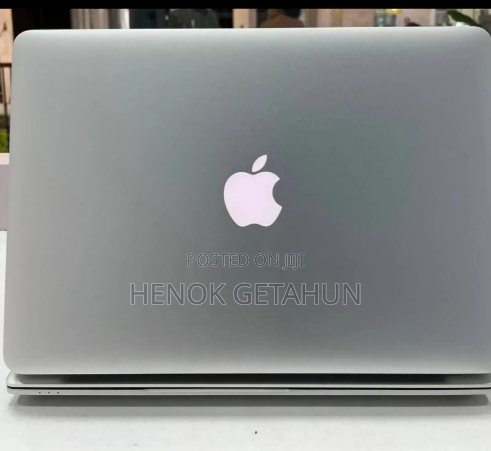 New Laptop Apple MacBook Air 2017 8GB Intel Core I7 SSD 256GB