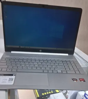New Laptop HP 8GB AMD Ryzen 3 SSD 256GB