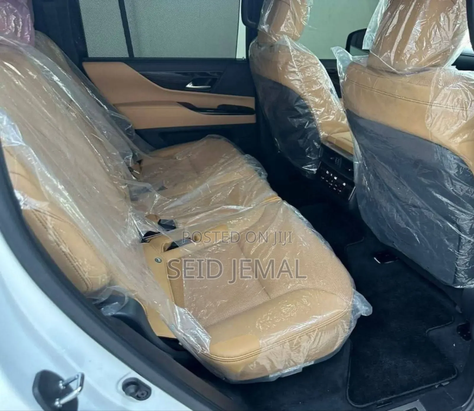 New Lexus LX 2024 Off white