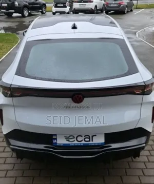 New Volkswagen ID.5 2024 White