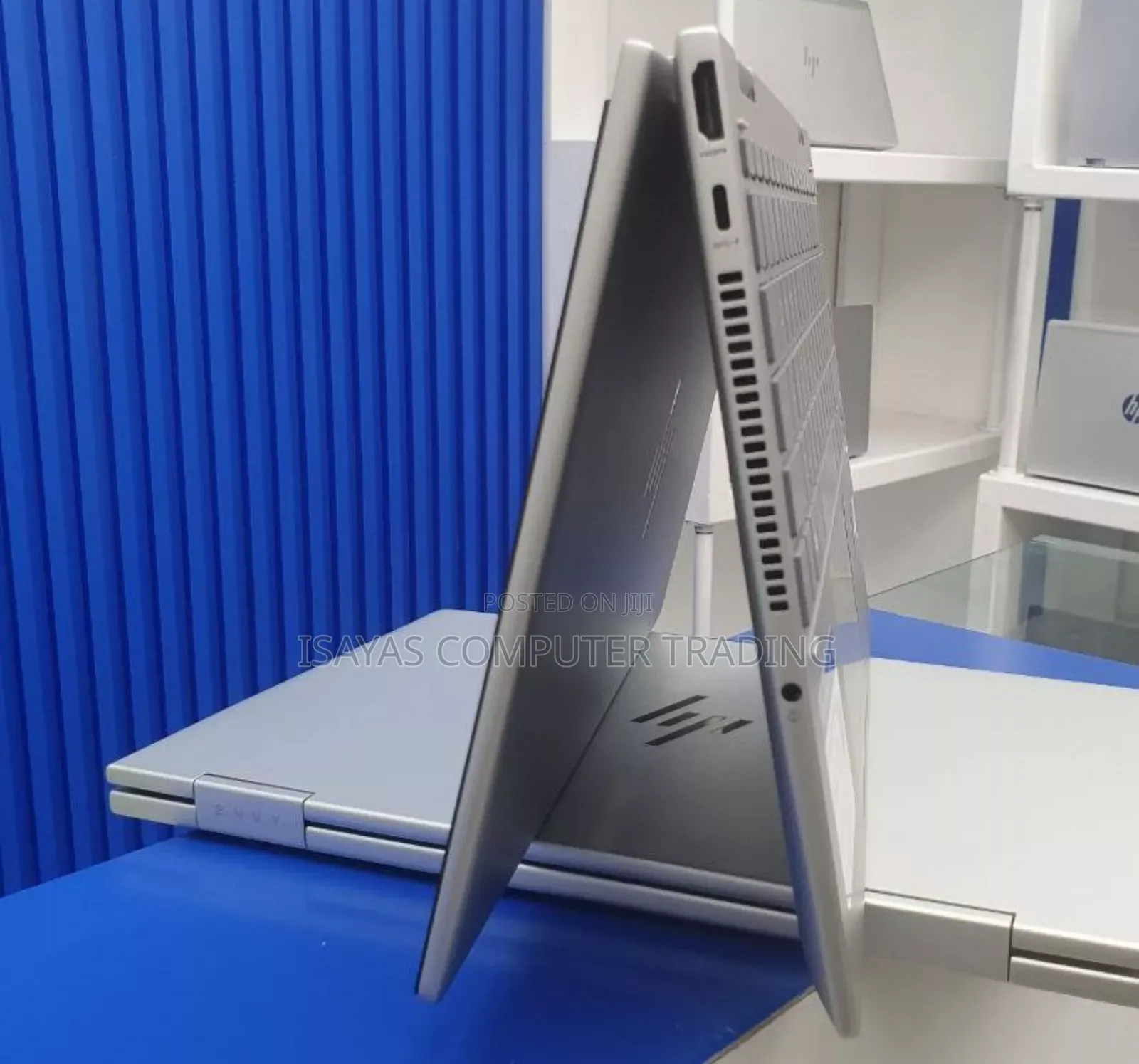 New Laptop HP Envy X360 8GB Intel Core I5 SSD 512GB