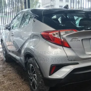 Toyota C-HR 2020 Black