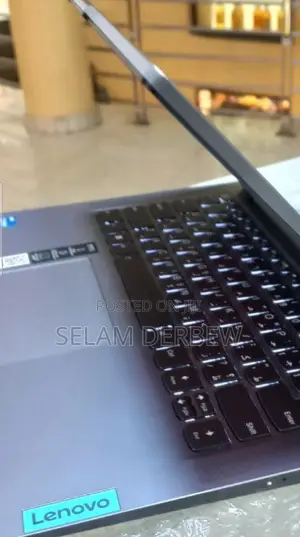 New Laptop Lenovo Ideapad 3 8GB Intel Core I5 SSD 512GB